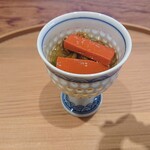 旬彩天 つちや - お口直しの酢の物(赤いのはこんにゃく)