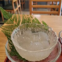 奥貴船 兵衛 - わらび餅　できたてです！