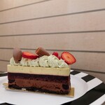 エーグルドゥース - フォレノワール・ア・ラ・ピスターシュ