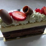 エーグルドゥース - フォレノワール・ア・ラ・ピスターシュ