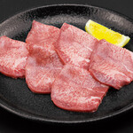 Yakiniku Horumon Yashichi - 