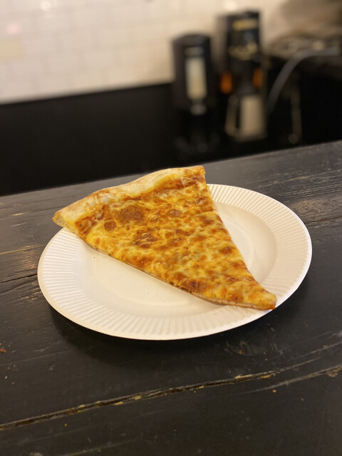 ピザ スライス Pizza Slice 代官山 ピザ 食べログ