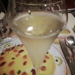 ラ・ムジカ - 最初の乾杯にシャンパン