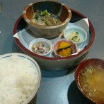 海彦、山彦、小料理しゅん - 鯖の味噌煮定食