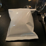 ラ・ボンヌターブル - 