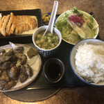 地鶏炭焼き麺処 おしどり五代目鶴松 - おしどり定食