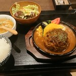 Kicchin Orion - チーズinハンバーグ  ご飯&サラダ&スープ付  1200円