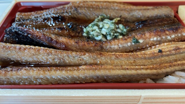 立派な穴子 贅沢あなごすし弁当 Gransta B1f By Mopu 若廣tokyo 東京駅グランスタ店 東京 その他 食べログ 立派な穴子 贅沢あなごすし弁当 Gransta B1f By Mopu 若廣tokyo 東京駅グランスタ店 東京 その他 食べログ