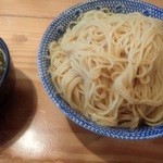つけめん麺２倍（５００グラム）７５０円＋１００円＝８５０円