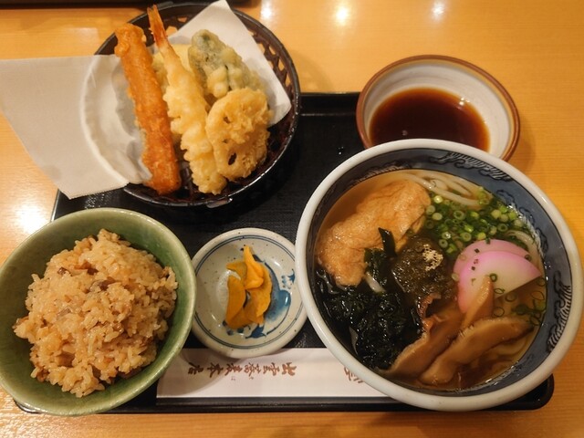 出雲そば サンリブシティ小倉店 安部山公園 そば うどん 麺類 その他 食べログ 出雲そば サンリブシティ小倉店 安部山公園 そば うどん 麺類 その他 食べログ