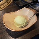 SATOブリアン - ピスタチオアイス