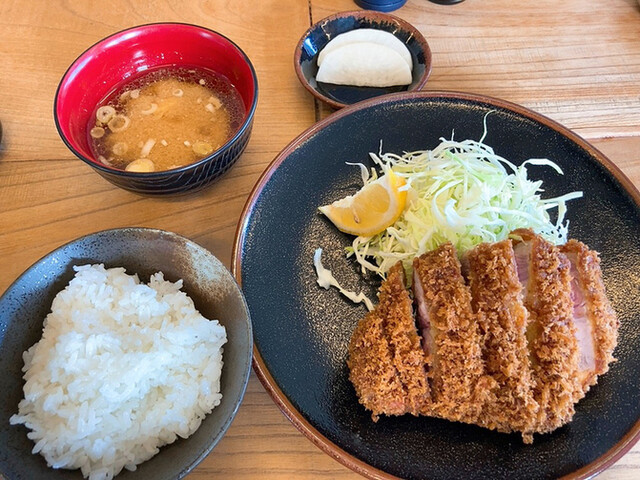 山本ロース 別府大学 とんかつ 食べログ