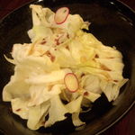 九州ダイニング さくらみち - お通し（パリパリキャベツ）