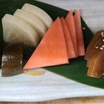 地野菜の漬け物盛り合わせ