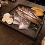 銀しゃりdining 火土木 - 