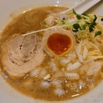 吉み乃製麺所 - 令和2年12月
濃厚らーめん 850円