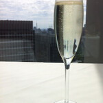 ブリーズ オブ トウキョウ - まずはスパークリング