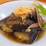 神港 - 「なすの煮物」：農園さんと提携していますから、なすのコクが違います。薄味も嬉しい♪