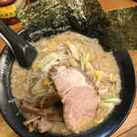 川出拉麺店 - 