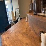 LAMP - カウンター席あります