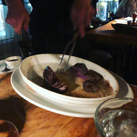 カルネジーオ イースト - 