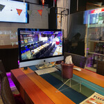 ULUWATU AMIGO - iMacPCも装飾の一部に