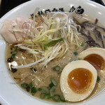 らーめん錦 - トロ玉ラーメン（醤油）