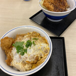 かつや - 2種類のカツ丼