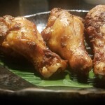 一滴八銭屋 - 鳥手羽元の山賊焼の小皿3本　924円税込