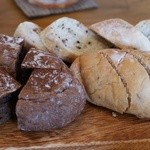 ハレイロ - hareデリ パン3種(雑穀･クルミ･チョコクランベリー)