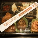 京香 - 人気盛合せ弁当（880円）