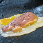 髭将 - チャップステーキ調理中