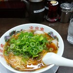 来来亭 - ラーメン(背脂抜き、一味抜き)