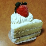 フェリーチェ レガーロ - 料理写真:スペシャルショートケーキ￥380（税抜）