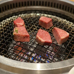 神田焼肉 俺の肉 - 