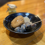 おでん横丁 - 大根、はんぺん、すじ肉