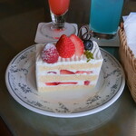 カフェ ラウンジ アンド バー アゼリア - 