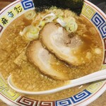 麻布ラーメン - とんこつ正油ラーメン