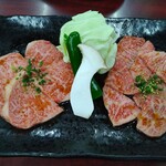 宮崎牛第一号指定店 焼肉の幸加園 - 宮崎牛上ロース・宮崎牛上カルビ