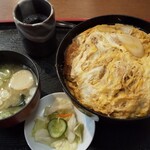 盛来軒 - カツ丼  850円