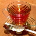Suitsuringukafe - パフェセットの紅茶です。
