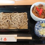 乙蕎麦 - ミニ丼 (親子丼) セット  粗挽きせいろ 安定の美味しさ