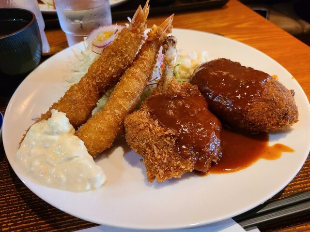 手作り洋食の店 おおさかや 北野白梅町 洋食 食べログ