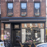 Snapdragon Coffee & Social Club - 店舗外観。