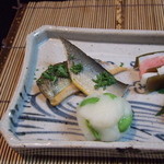 Kandami Ujinshita Shinkaika - 前菜　鮎蓼焼きと枝豆百合根金団