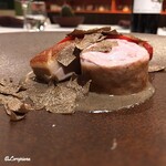 カーサ・デル・チーボ - 乳呑み仔豚のｱｯﾛｰｽﾄとｺﾝﾌｨ