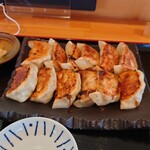 餃子専門店 白まる - 料理写真: