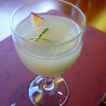 椀物：冬瓜擂り流し　鯛　松茸　水前寺海苔　柚子