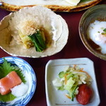 熱海荘 - 焼き茄子　温泉卵　などなど