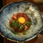 居酒屋 感 - 馬肉のユッケ